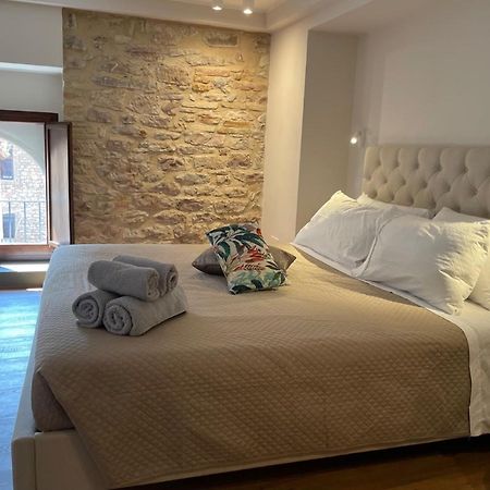 Assisi Ad Apartments - Fratello Sole Luxury Loft Ngoại thất bức ảnh